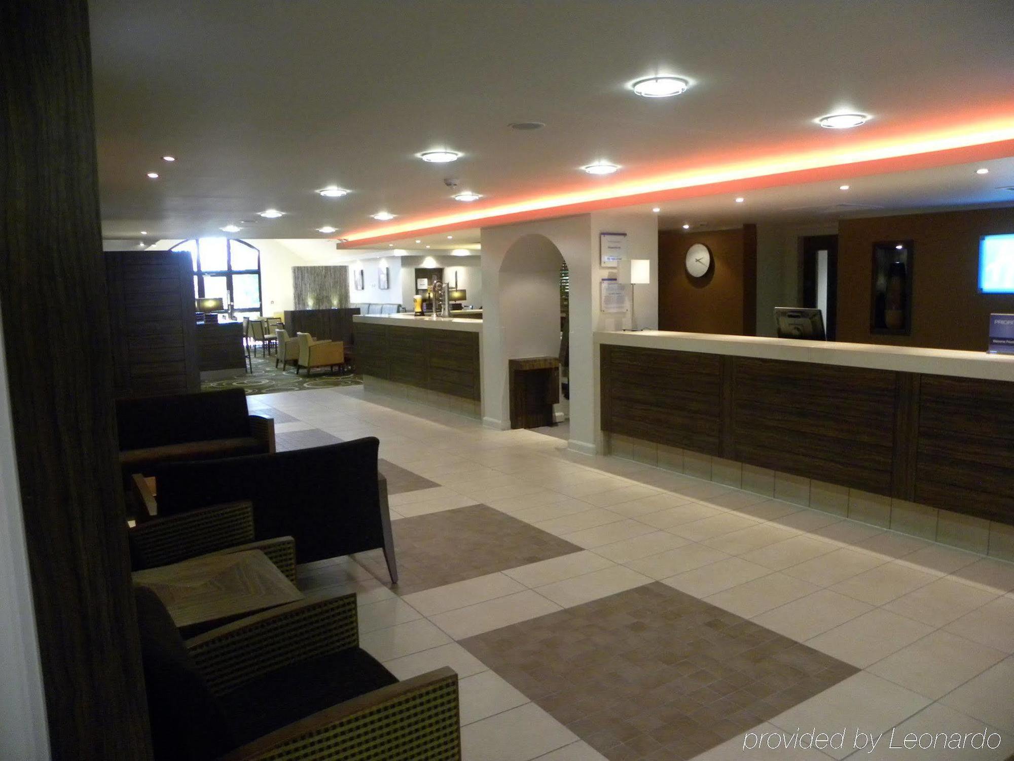 Holiday Inn Express Colchester, An Ihg Hotel Interior foto